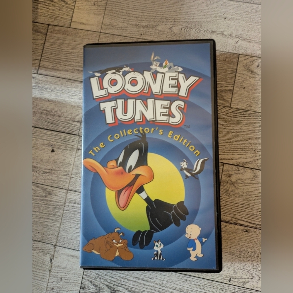 Looney Tunes Collector's Edition VHS Tape